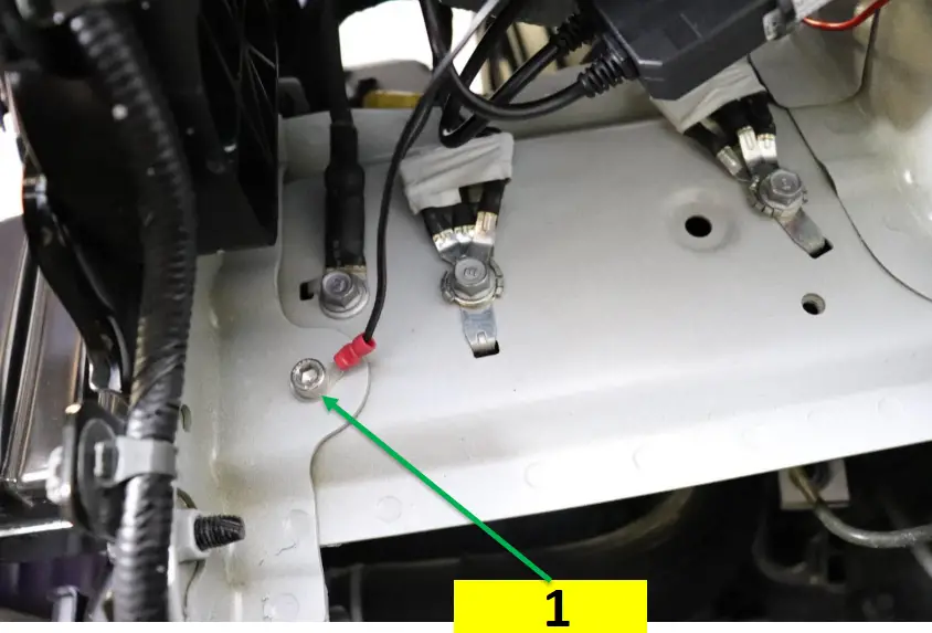 VELOSSA TECH 2019-2020+ - Wire Management