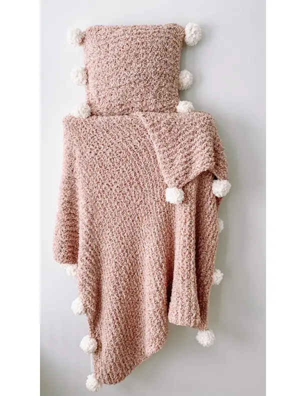 LION BRAND Roscoe Blanket -