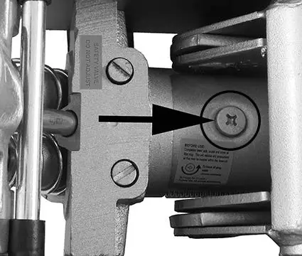 MEEC TOOLS 011853 1.5T 88-358mm Garage Jack fig 3