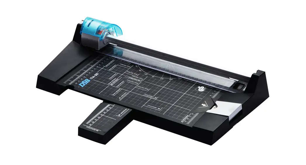 Tm By Tm-20 Paper Trimmer Instruction Manual Tm By Tm-20 Paper Trimmer Instruction Manual