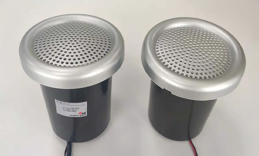 Eastwood Bluetooth Speakers User Manual