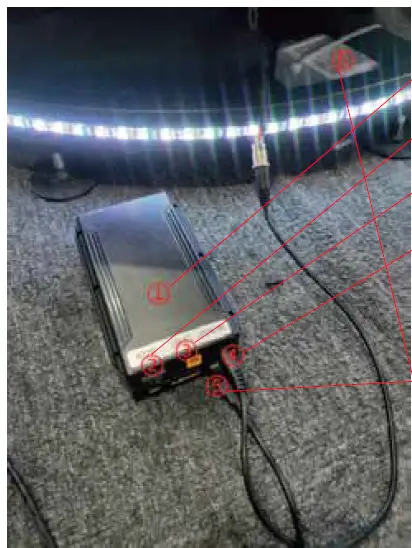 YCKJNB-360-Photo-Booth-Machine-for-Parties-fig-9