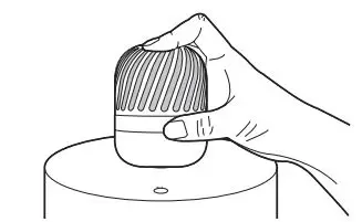 LG Portable Bluetooth Speaker Owner’s Manual - Press the speaker for fitting its hole to center of woofer station