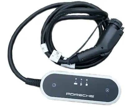 PORSCHE SKUHYBCHA Mobile Charger Plus