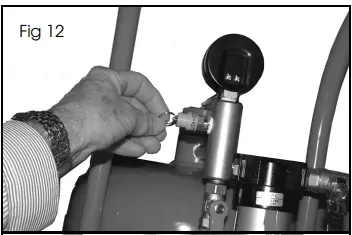 Clarke CPSB200B Pressurised Sandblaster 13