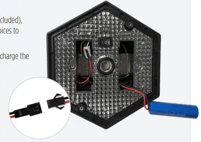 GAMA SONIC TOPAZ SOLAR LAMP 149033 Instruction Manual - Replacing the battery