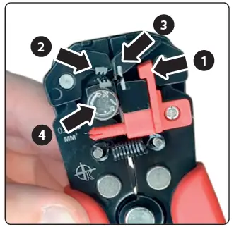 EXTOL-8831125-Auto-Wire-Stripper-fig-1
