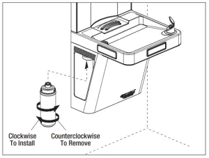 Installing/Replacing Filter