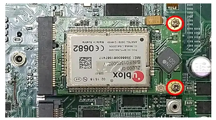 cincoze P2100 Series High Performance Convertible Computer - Half Size Mini PCIe Card 1
