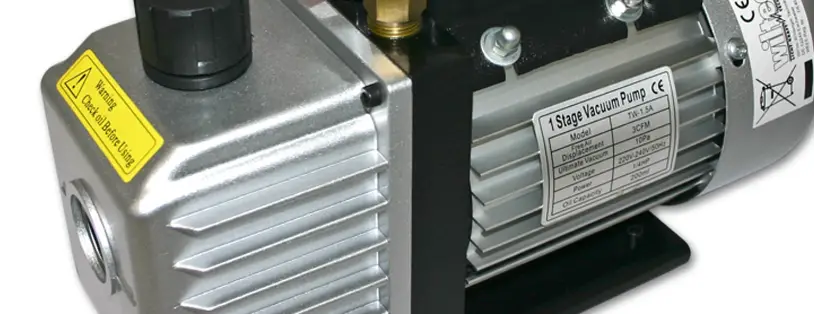 Wiltec 52900 Vacuum Pump User Manual