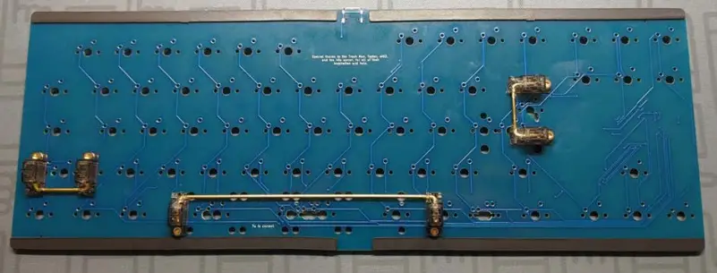 KuroTheCrazy 40rmie Invisibolt Case and PCB-6