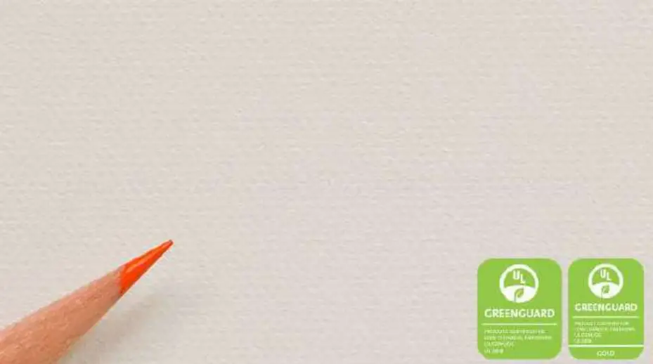 ELITE SCREENS SAKER SERIES Projector Screens - provides wide viewing