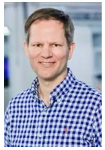 Sinn 103 St Classic C fig 13