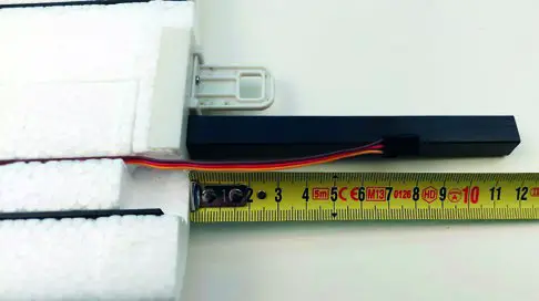 robbe TA 3404 ASW 15b 2.3m PNP Plane - INSTALLING THE AILERON SERVO 3