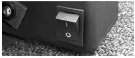 TENNANT V-BP-6B Commercial 36v Battery Backpack Vacuum Cleaner - removing battery