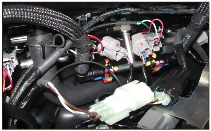 DYNOJET PC6 17028 Power Commander 6 - INSTALLING THE POWER COMMANDER 6 7