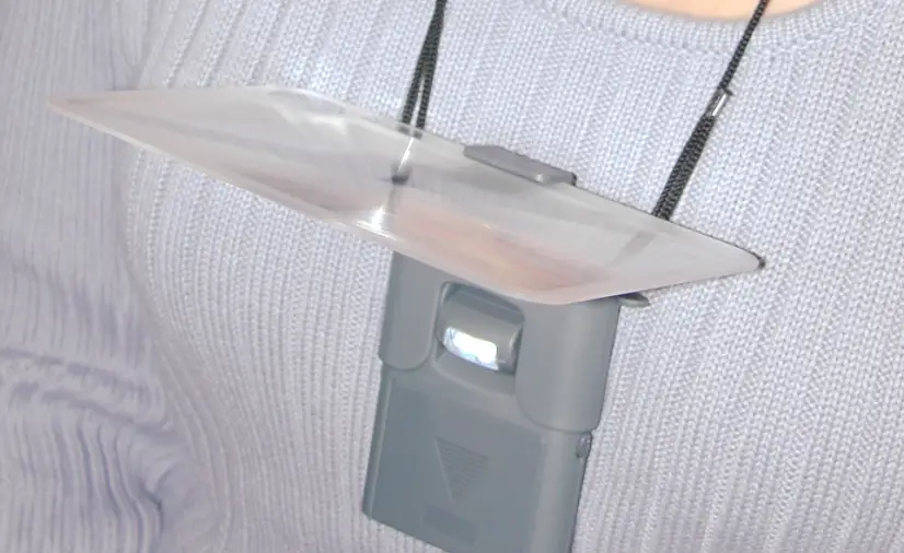 Carson Rl-30 Remov-a-lens 3-in-1 Led Lighted Hand-held Magnifier Instruction Manual