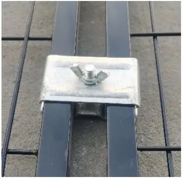 Fudajo 62398 Dog Kennel Fixing the clamps Step 6