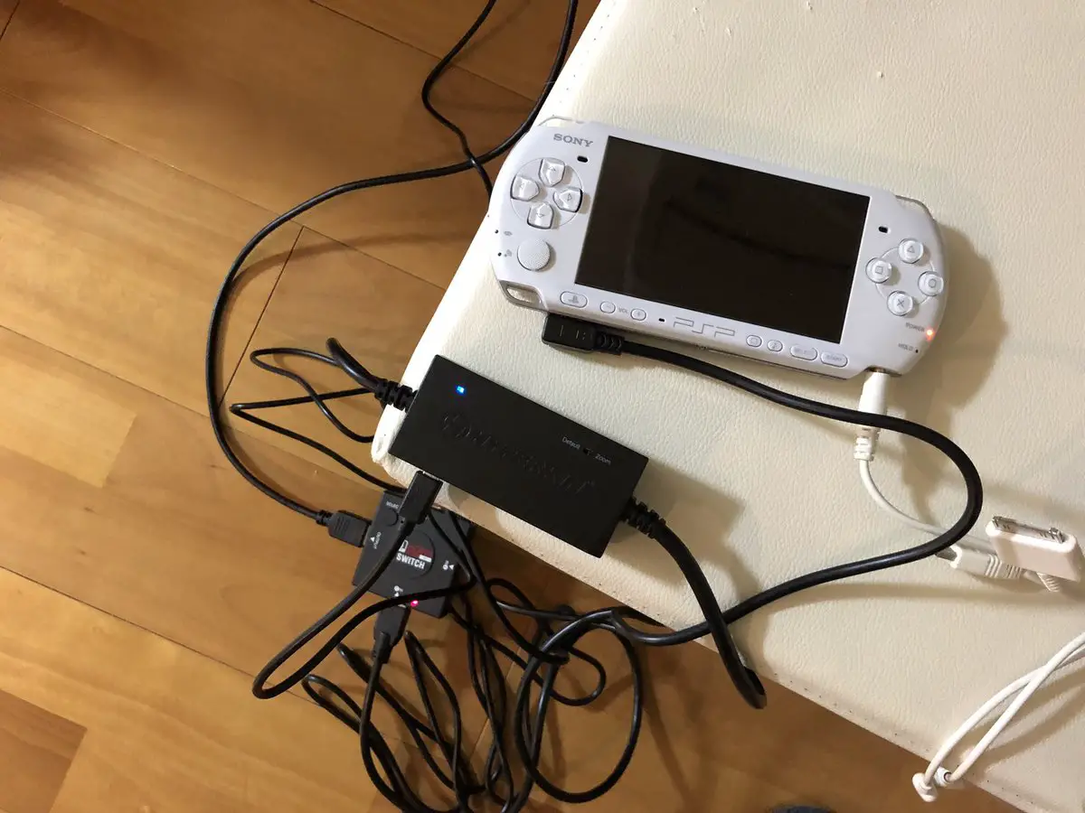 Hyperkin Psp 2000/3000 Hdtv Cable User Guide