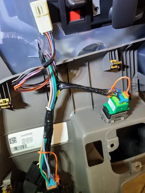 CARGO-VAN-LOCKS-GM-Door-Switch-Isolation-fig-11