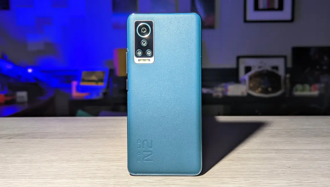 Blu Bold N2 User Manual Blu Bold N2 User Manual