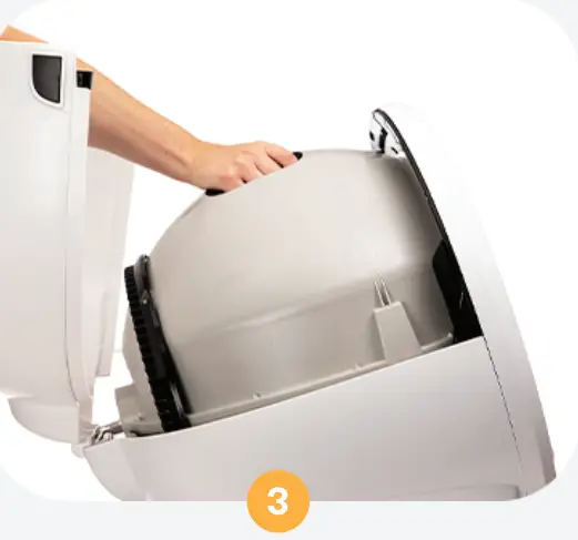 Litter-Robot 4 Backup Battery 4