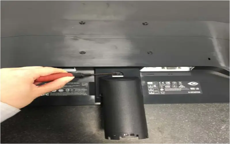 hp P27v G4 - Remove the bracket