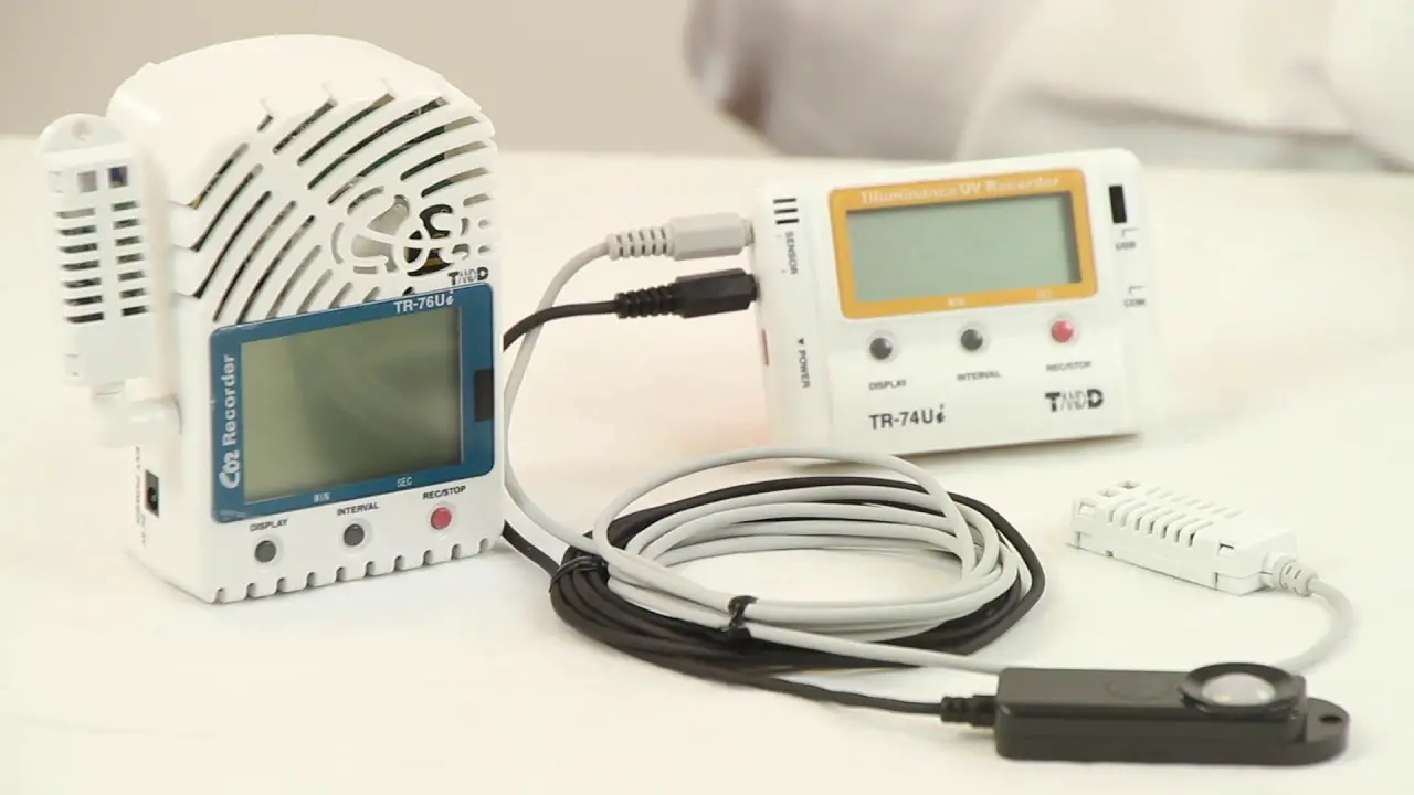 Tandd Tr7 Series Tr-71nw Thermo Recorder Instruction Manual