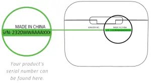 RAZER 383 True Wireless Earphone - hands