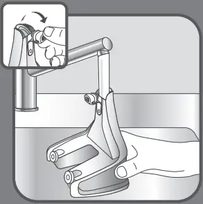 Tefal DT81XX Handheld Steam - Remove the wate