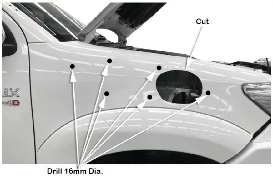 SS122HP Snorkel Safari ARMAX Toyota Hilux 2005 2015 - Remove the template - FIG 1