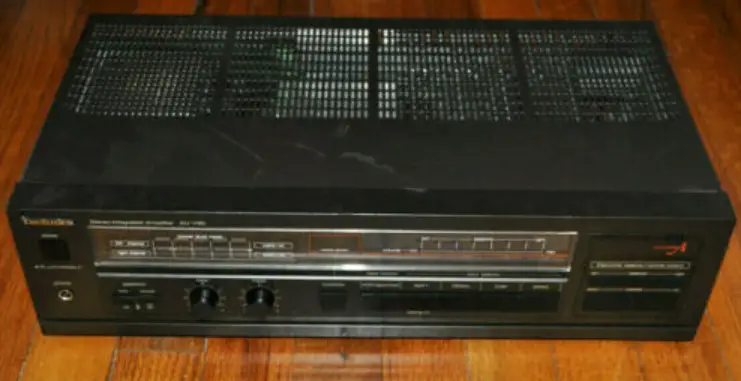 Technics-110-Audio-Amplifier-PRODUCT