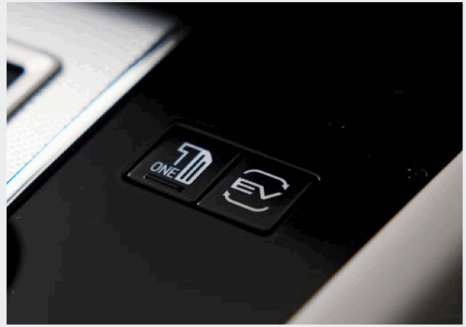 MITSUBISHI ELECTRIC PHEV Next Generation Outlander - 7