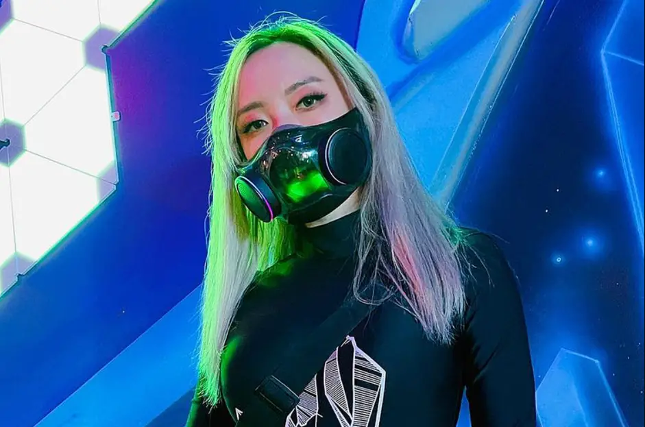 Razer Rc81-0387 Smart Mask User Manual Razer Rc81-0387 Smart Mask User Manual