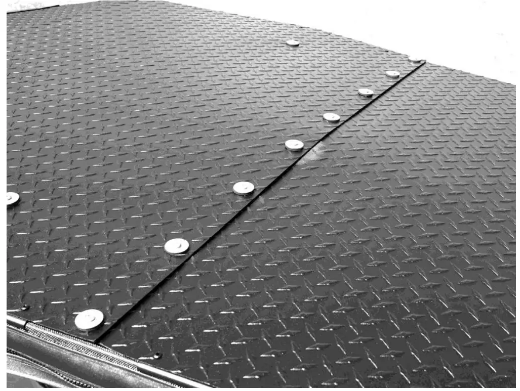 FALCON RIDGE Oreion Epic Black Diamond Plate Hard Top fig 4