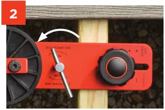 CAMO 0345070 Lever Deck Board Bending and Locking Tool - How to lock boards 3