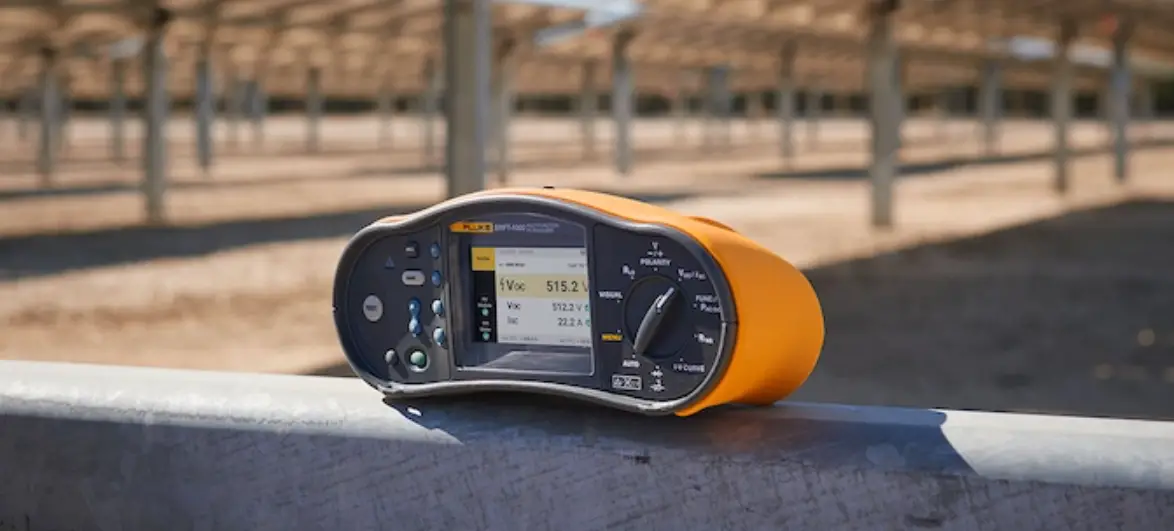Fluke Smft-1000 Multifunction Pv Analyzer User Manual