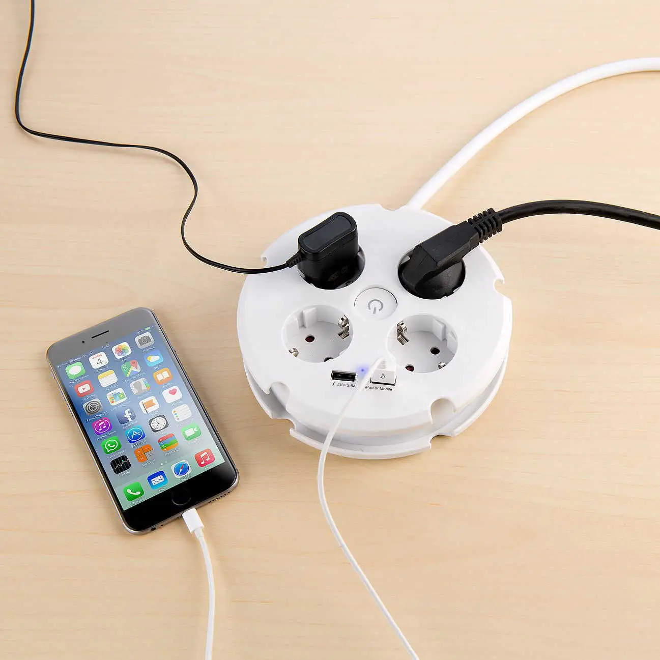 Bearware 4-way Power Strip With 2 Usb Ports User Manual
