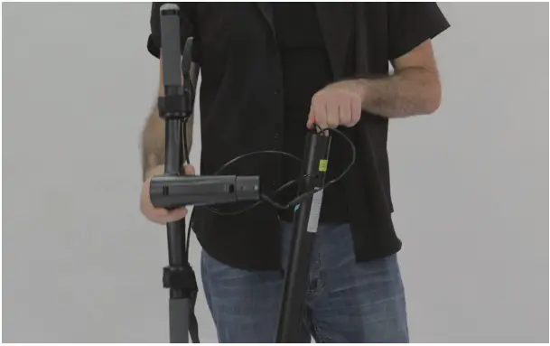 DAXYS Bandicoot Electric Kickscooter - Assembly Instructions 9