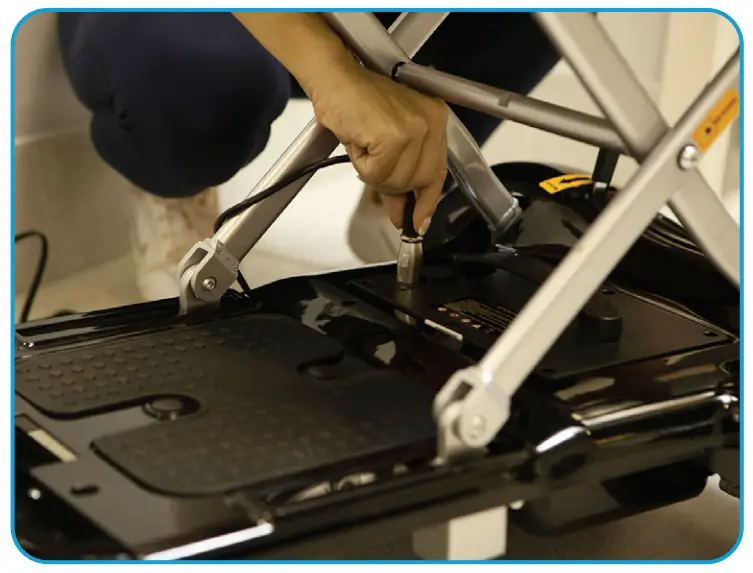 vive MOB1030 Folding Scooter - ASSEMBLY 8