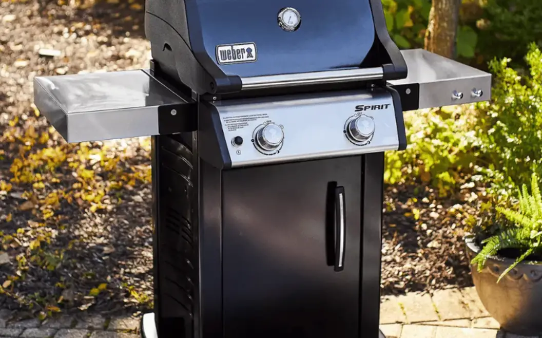 Spirit E-215 Weber Gas Grill Owner's Manual