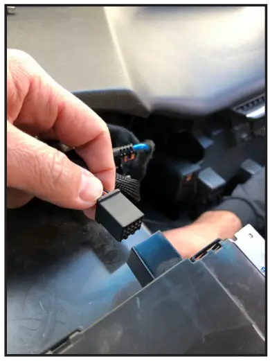 Rear Seat Entertainment (RSE) wiring connections