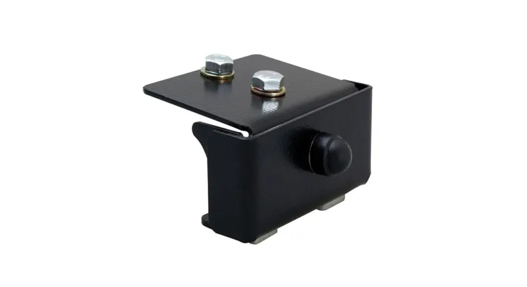 Front Runner Univ-fr-fass017 Mounting Foot Set Instruction Manual Front Runner Univ-fr-fass017 Mounting Foot Set Instruction Manual