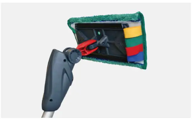 STREAMLINE V552090 Indoor Window Cleaning Kit - Always use a clean pad