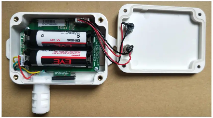 netvox R718WA2 Wireless 2-Gang Water Leak Detector - batteries