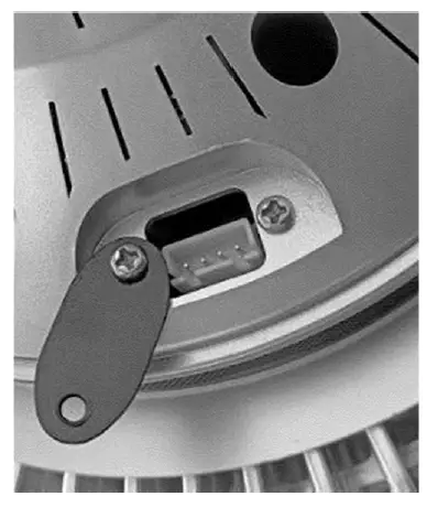 Light-Efficient-Design-LED-8242MXXD-High-Bay-Retrofit-fig-2