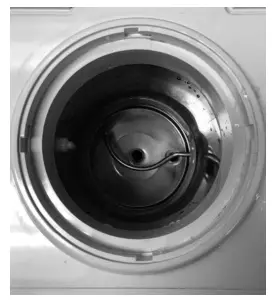 IGLOO IWCTT353CRHWH Hot and Cold Top Load- Cleaning Water