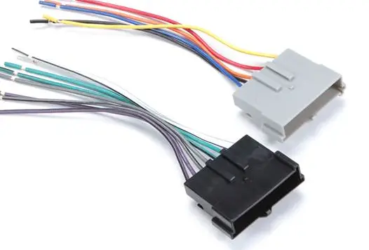 CRUTCHFIELD-70-5517-Receive-rWiring-Adaptor-PRODUTC