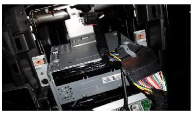 BRANDMOTION-9002-2751-Display-Radio-Camera-Interface-Harness-fig-5