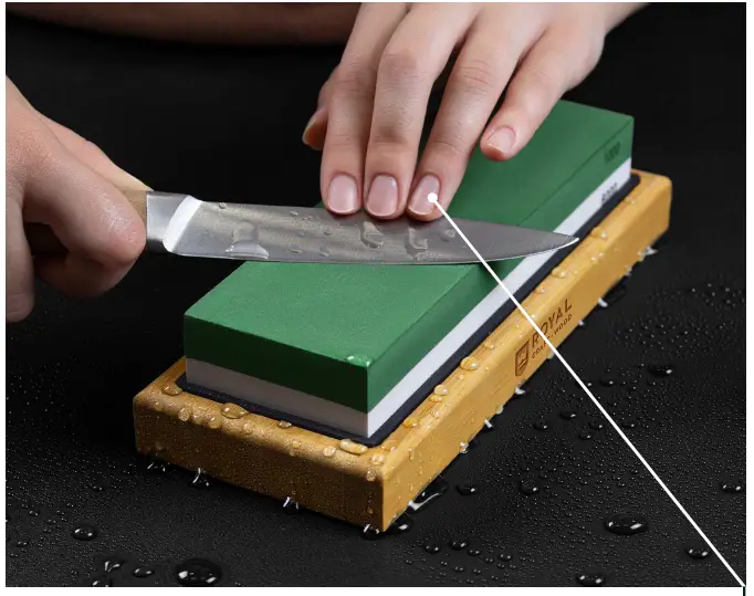ROYAL-Knife-Sharpening-Stone-Kit-FIG-4